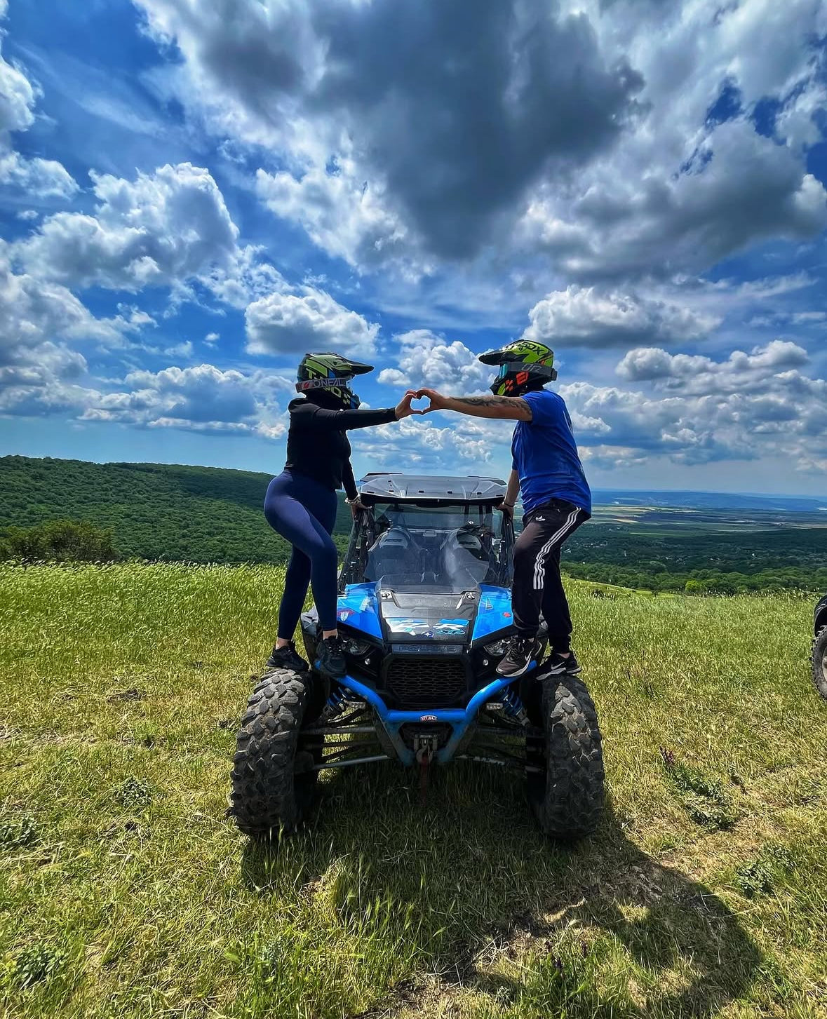 ШОФИРАНЕ НА БЪГИ