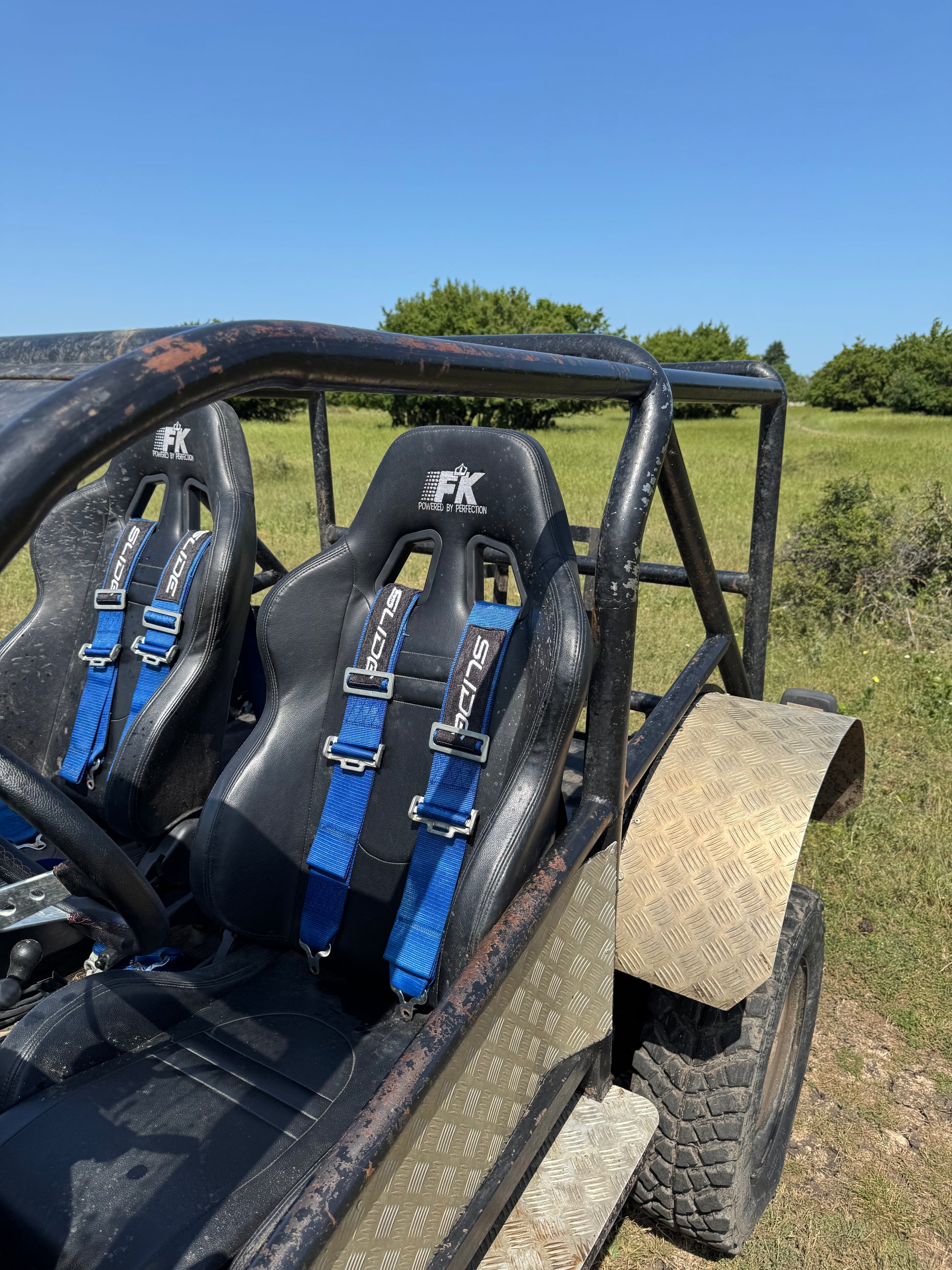 ШОФИРАНЕ НА БЪГИ SUZUKI