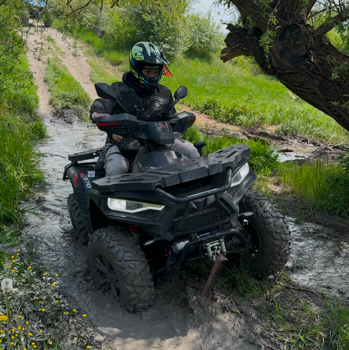 ШОФИРАНЕ НА АТВ