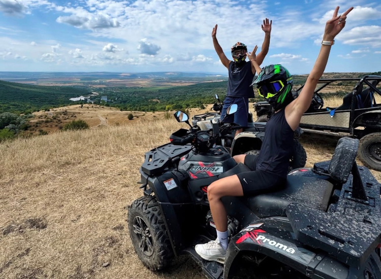 DRIVING SUZUKI BUGGY
